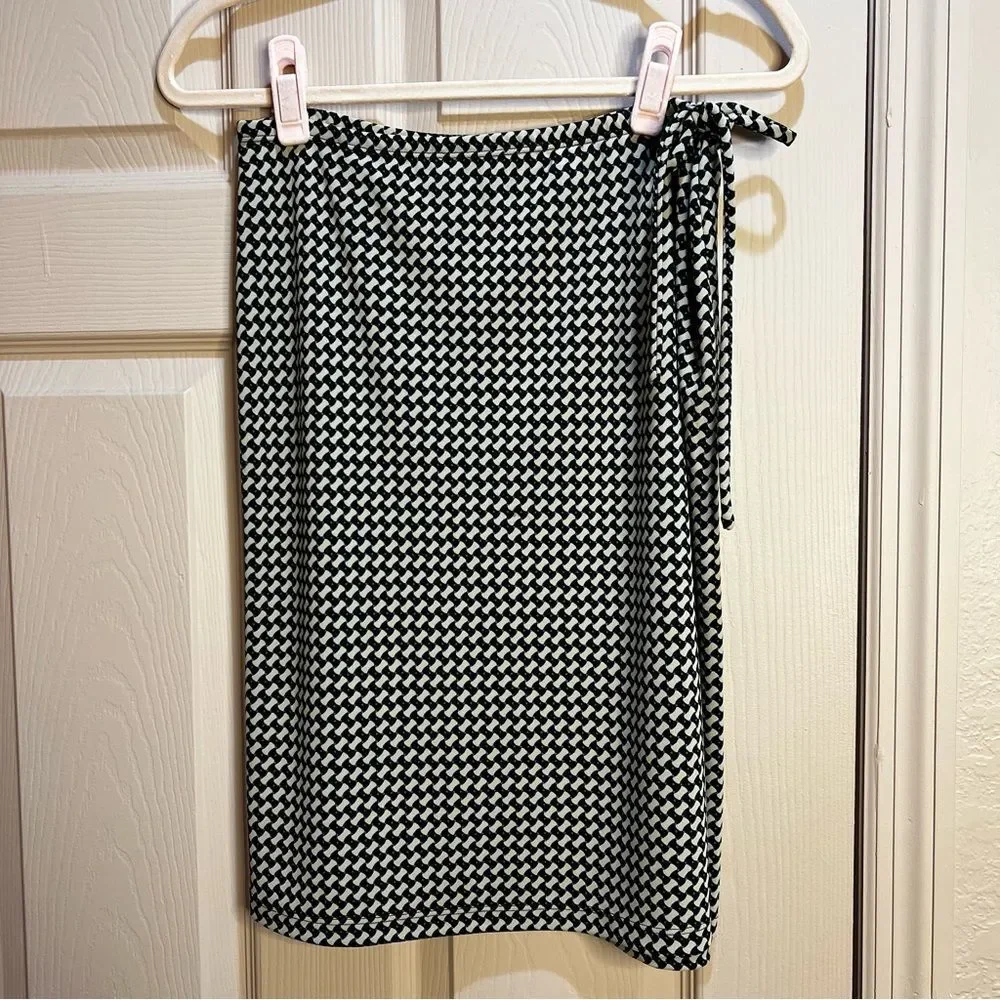Old Navy Wrap Skirt